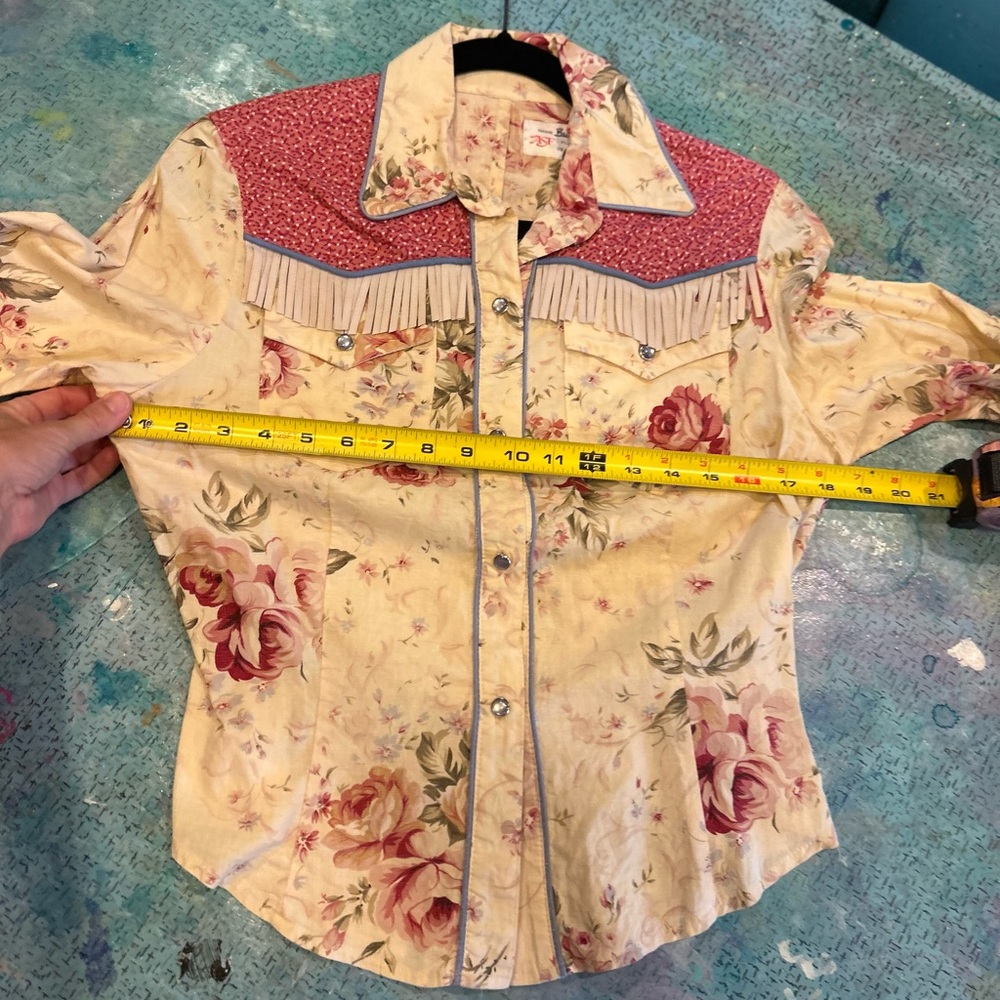 Vintage Patsy Cline Button Down - Picture 10 of 11